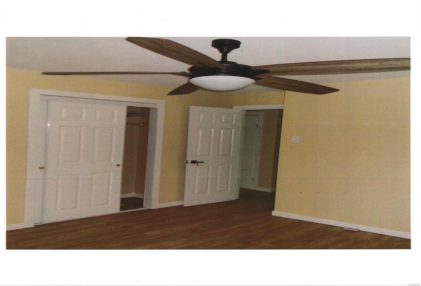 BEDROOM CEILING FAN