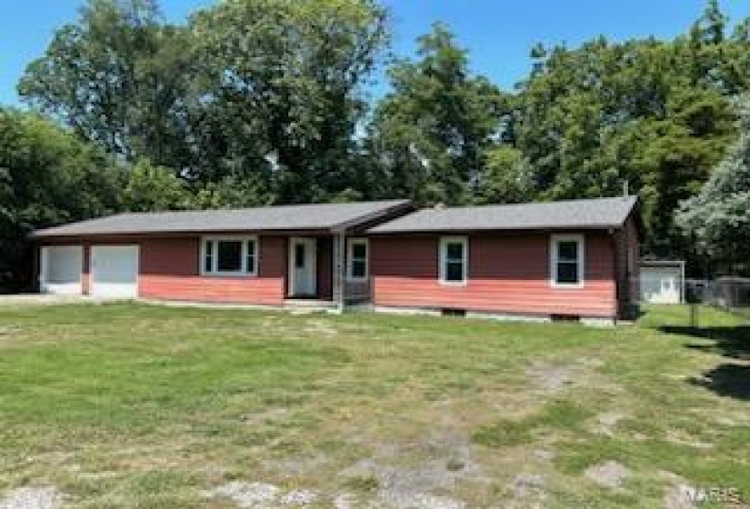 1317 JOHNSON Street, Vandalia, Illinois 62471, 2 Bedrooms Bedrooms, 5 Rooms Rooms,2 BathroomsBathrooms,Residential,For Sale,JOHNSON,MAR24050658