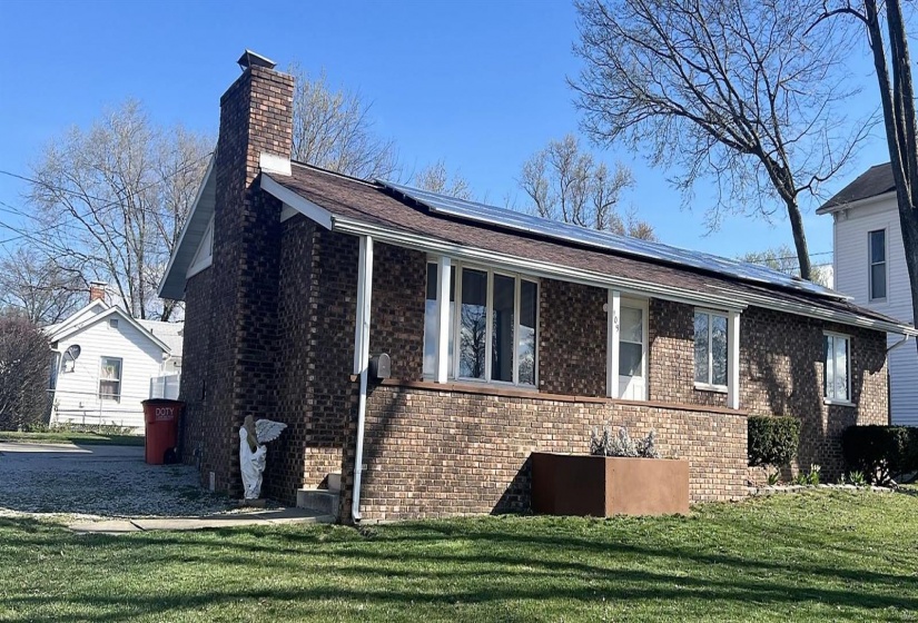 109 Madison Street, Vandalia, Illinois 62471, 3 Bedrooms Bedrooms, 7 Rooms Rooms,2 BathroomsBathrooms,Residential,For Sale,Madison,MAR24017696