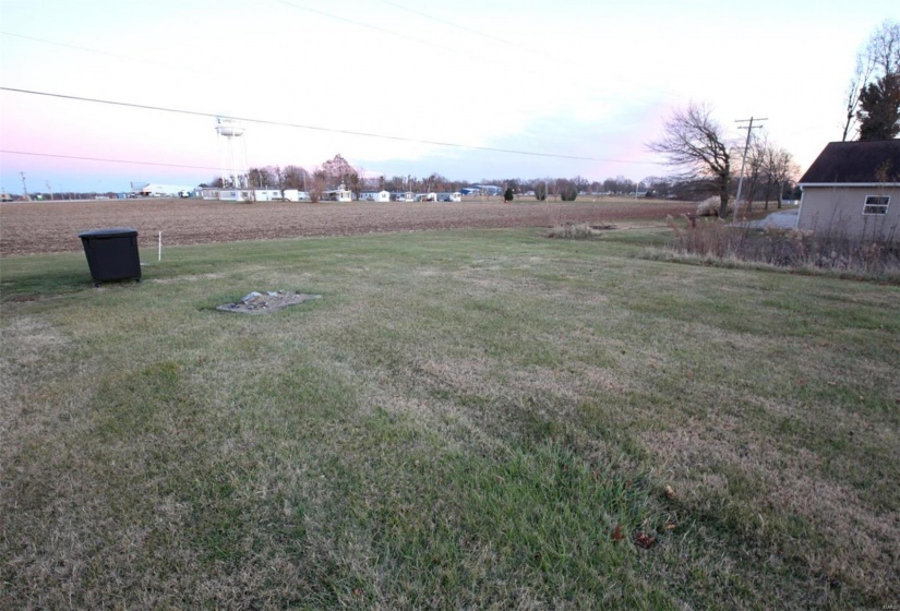 0 Veterans, Vandalia, Illinois 62471, ,Commercial Sale,For Sale,Veterans,MAR23070708